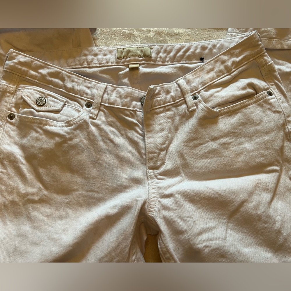 Banana Republic White Denim Cropped Cuffed Jeans - Picture 3 of 5